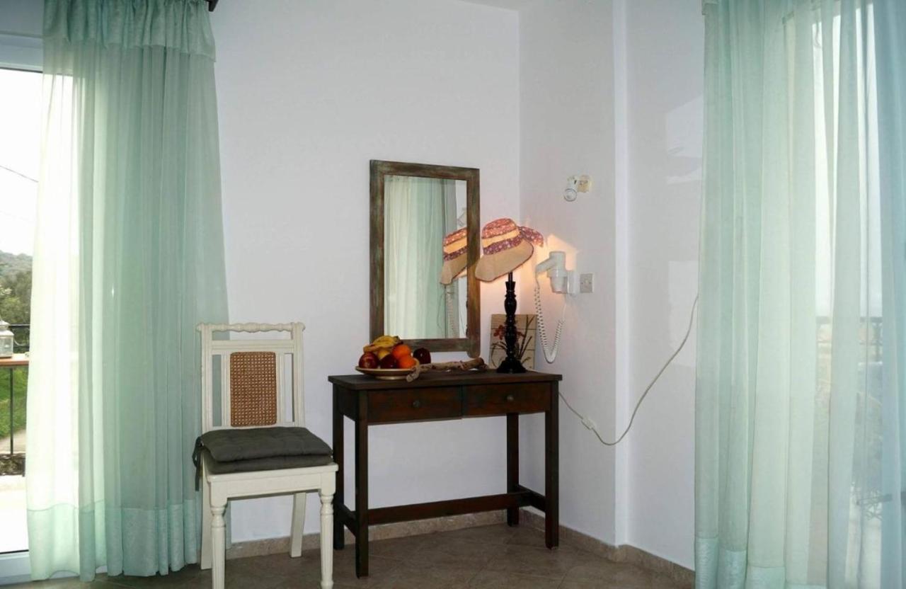 Pygolampida Studios Mytilene Exterior foto