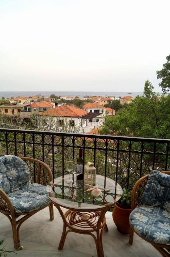 Pygolampida Studios Mytilene Exterior foto